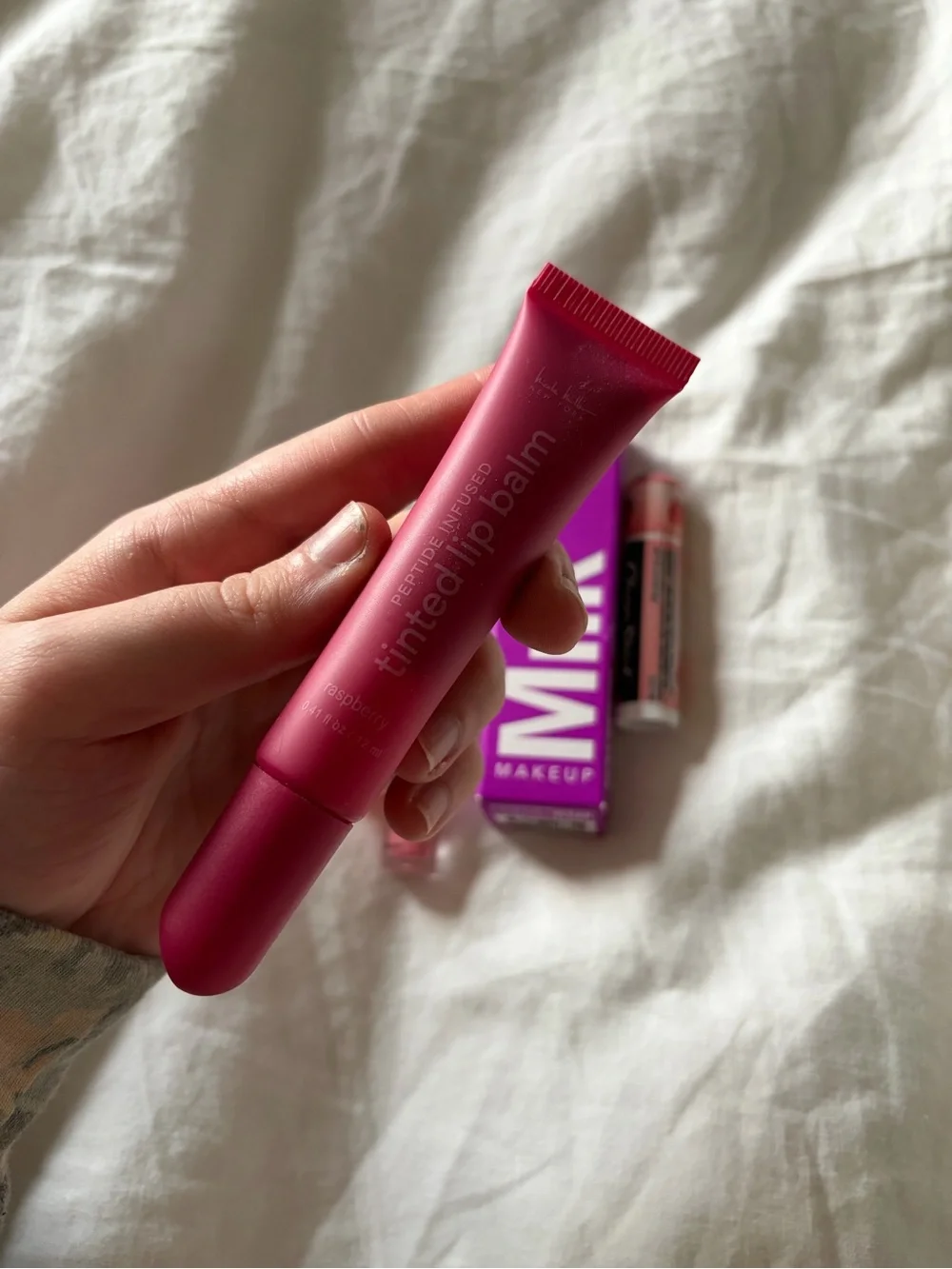 Makeup Lip Set with Bright Pink & Raspberry Shades